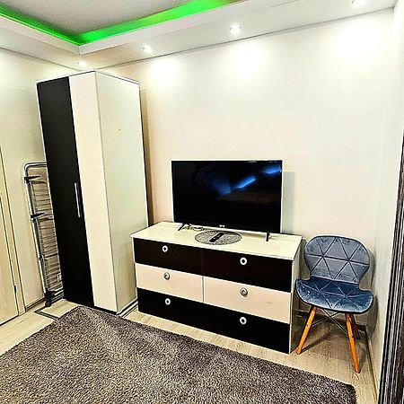 Luxury Paul Apartment Green, Private & Accessible براشوف المظهر الخارجي الصورة