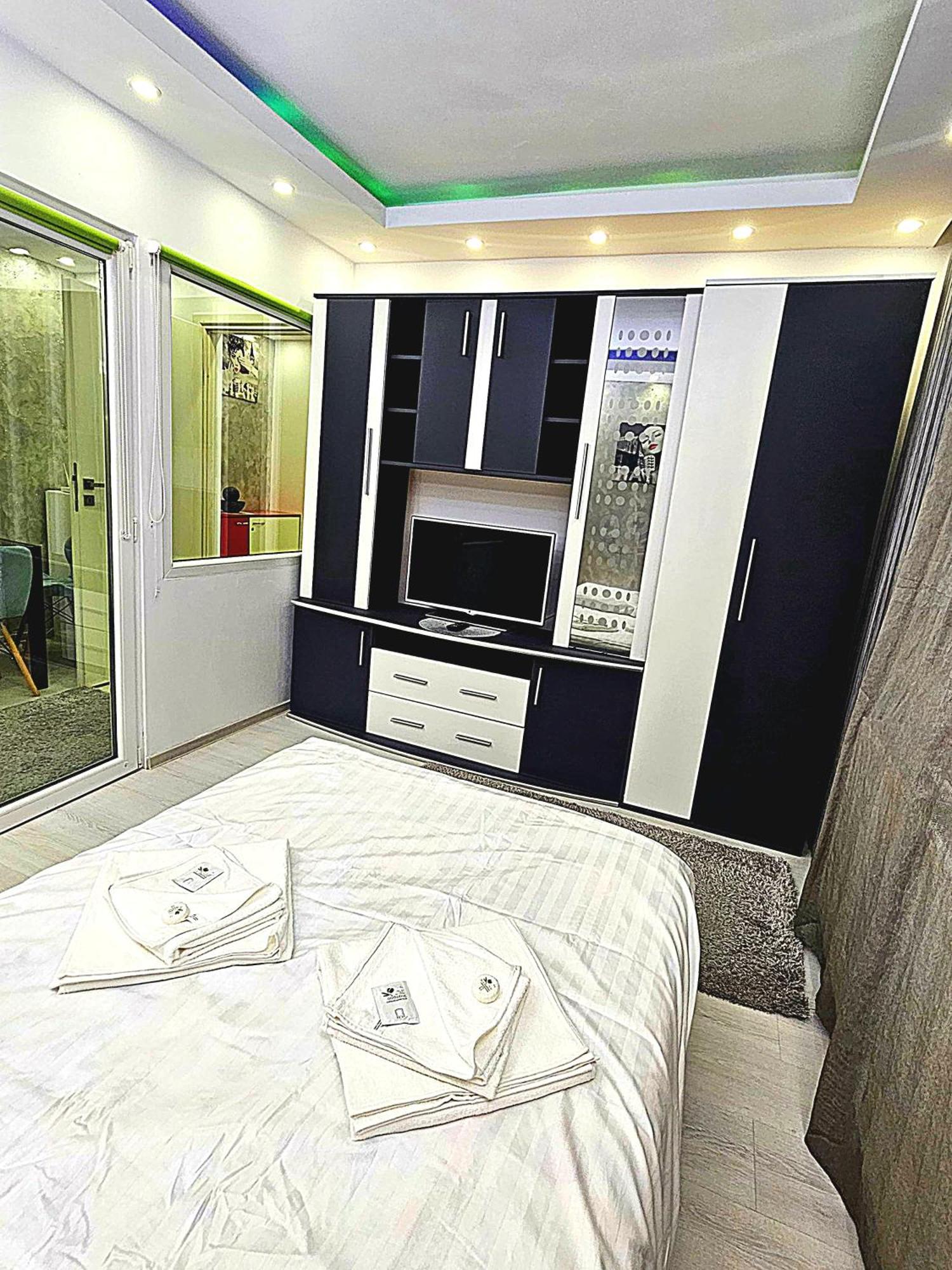 Luxury Paul Apartment Green, Private & Accessible براشوف المظهر الخارجي الصورة